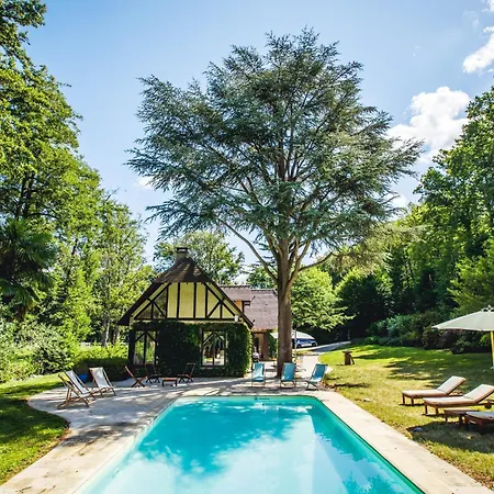 ヴィラ Villa Roman Mesnils-sur-Iton